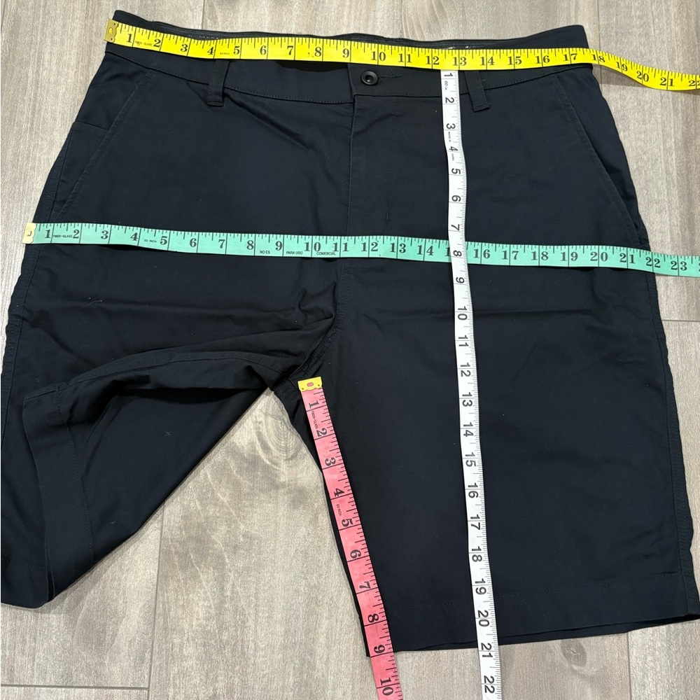Nike Men's Dark Shorts Size 34 - Picture 8 of 8